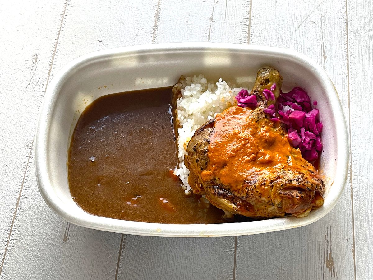 ［すき家］バターチキンソースカレーを実食レビュー！